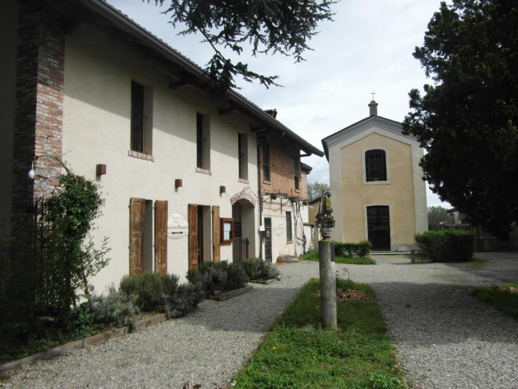 Casetta Sul Lago Albairate Bagian luar foto